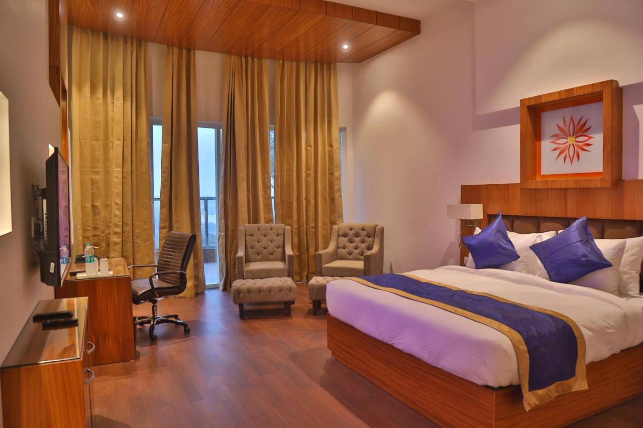 Aveo By Amatra, Gateway To Corbett Hotel Kashipur Exterior foto